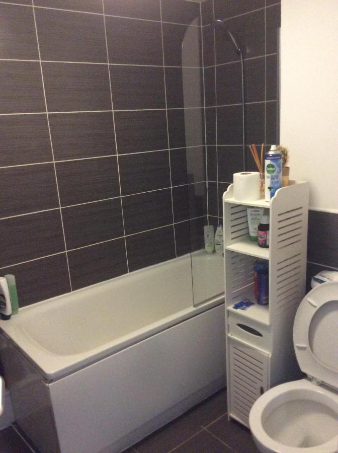 Large 3 Bedrooms In Liverpool City Centre, Free Parking エクステリア 写真
